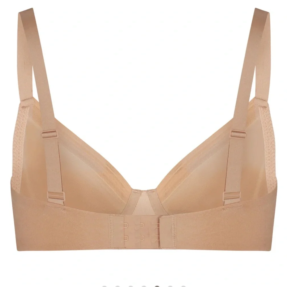 NWT no show molded unlined Demi bra skims 38DD clay - Picture 2 of 8